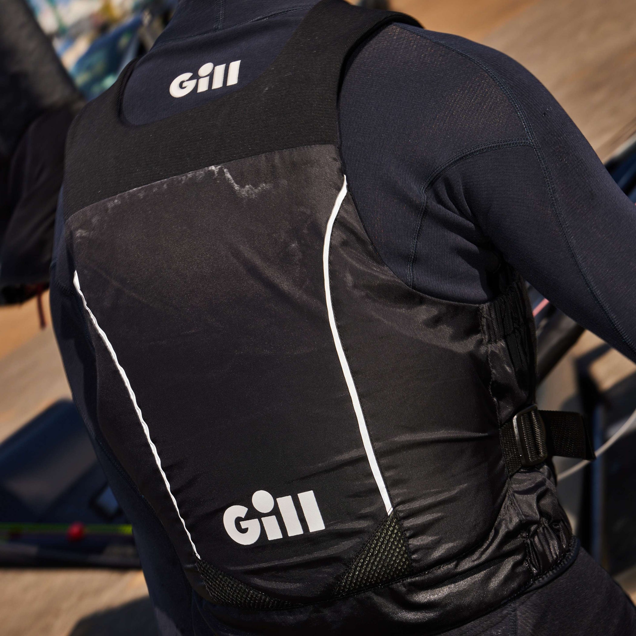 Pursuit Synchro PFD - Black