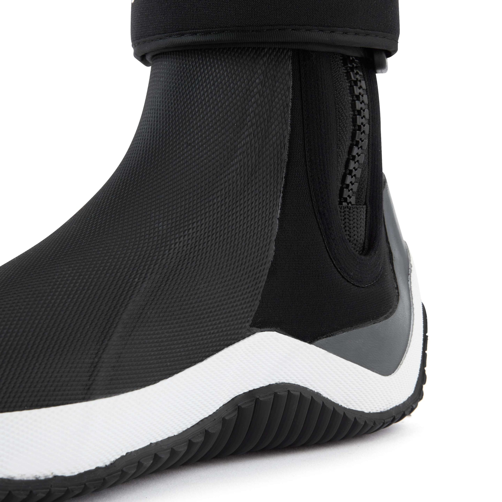 Junior Aero Neoprene Sailing Boots - Black